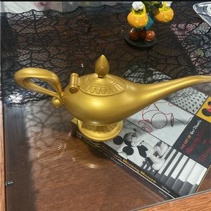 Disney magic lamp Aladdin